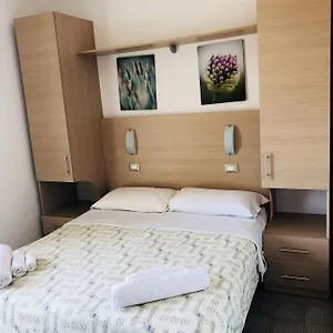 Hotel Alexander